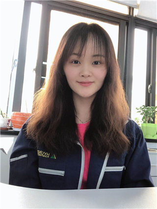 朝鲜语专业2009届优秀员工—张艳